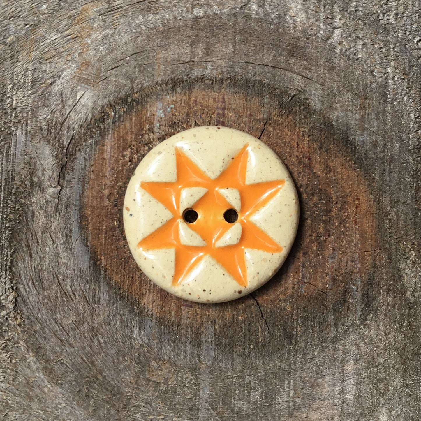 Rustic Style Ohio Star Stoneware Button 7/8"