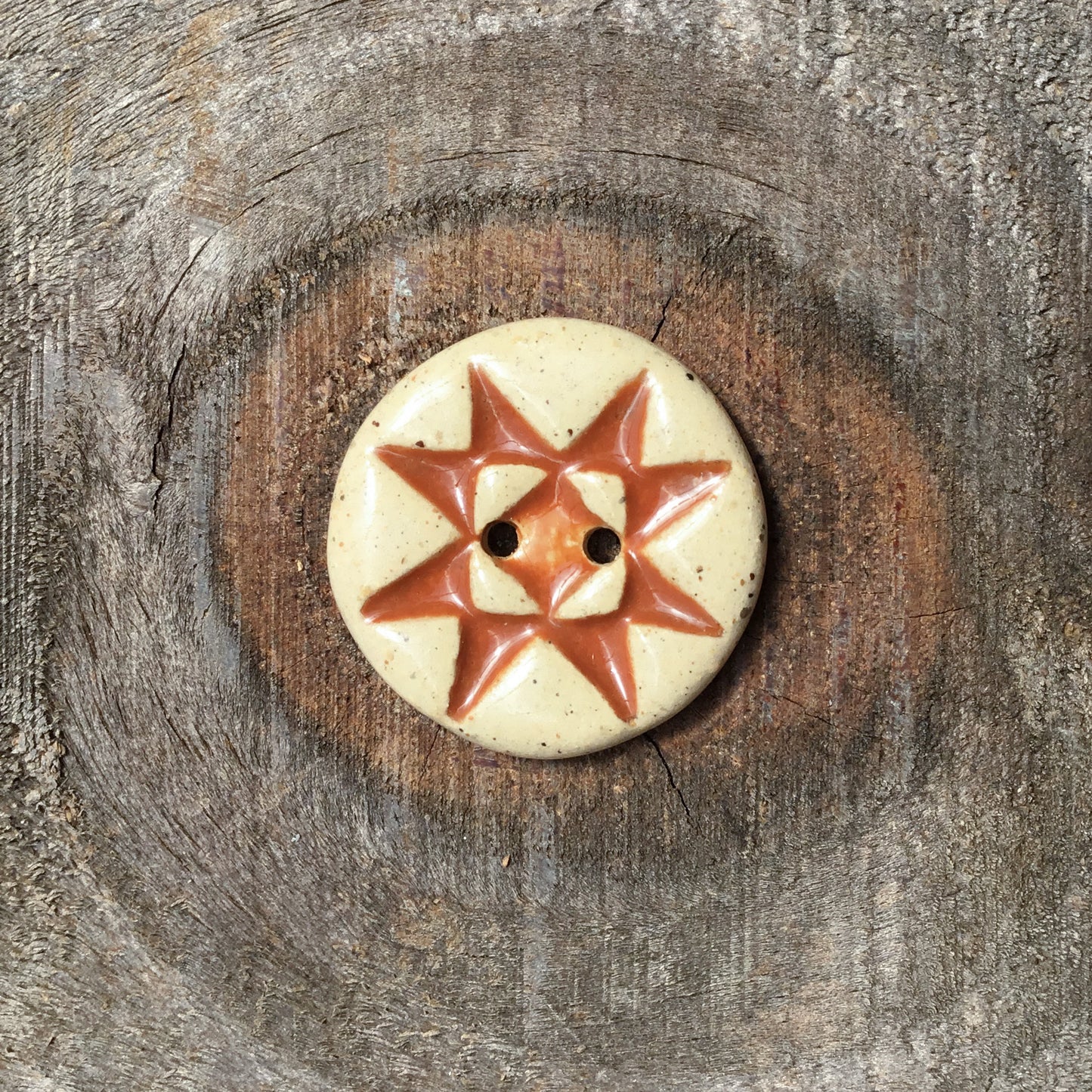 Rustic Style Ohio Star Stoneware Button 7/8"