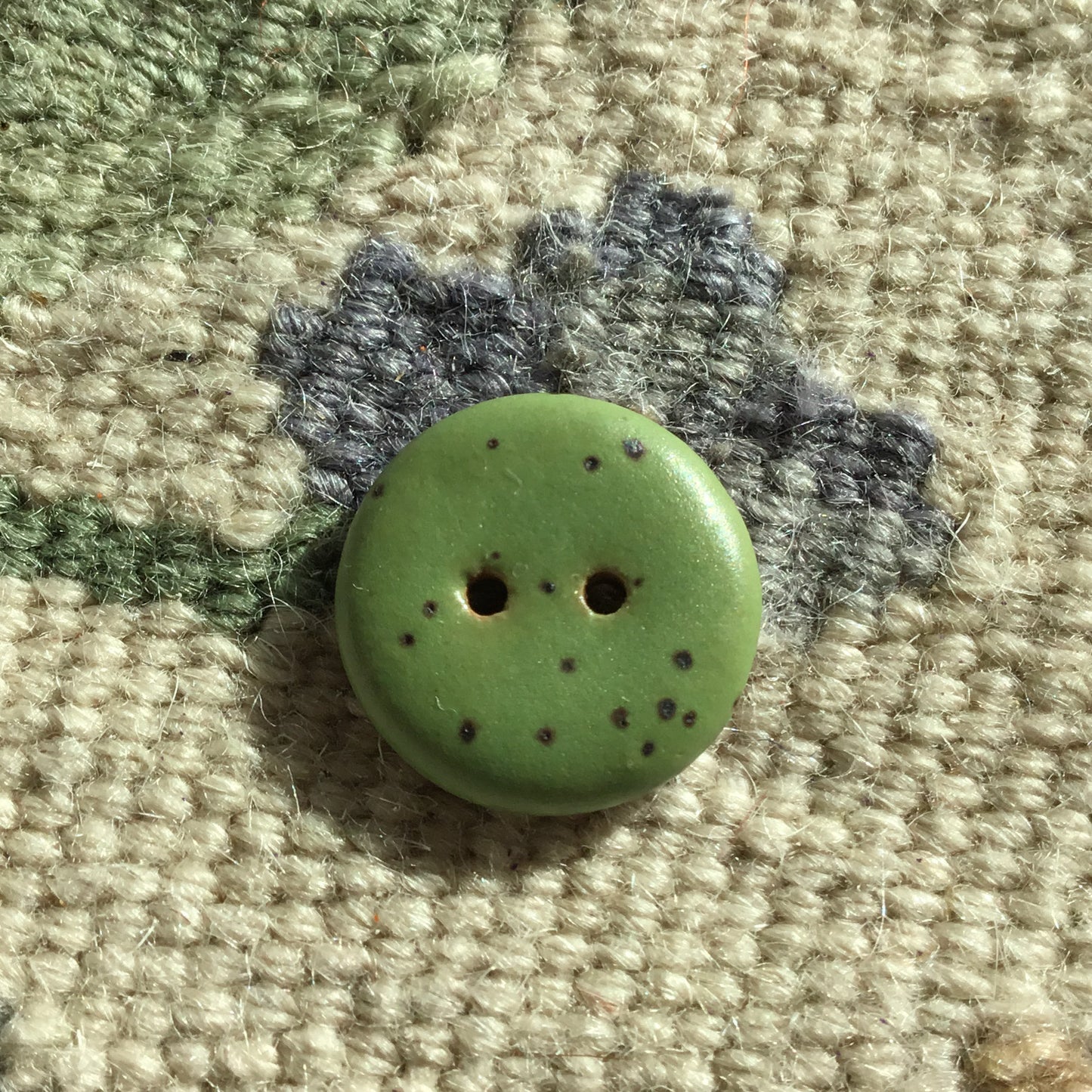 Matte Fleck Stoneware Button 3/4"