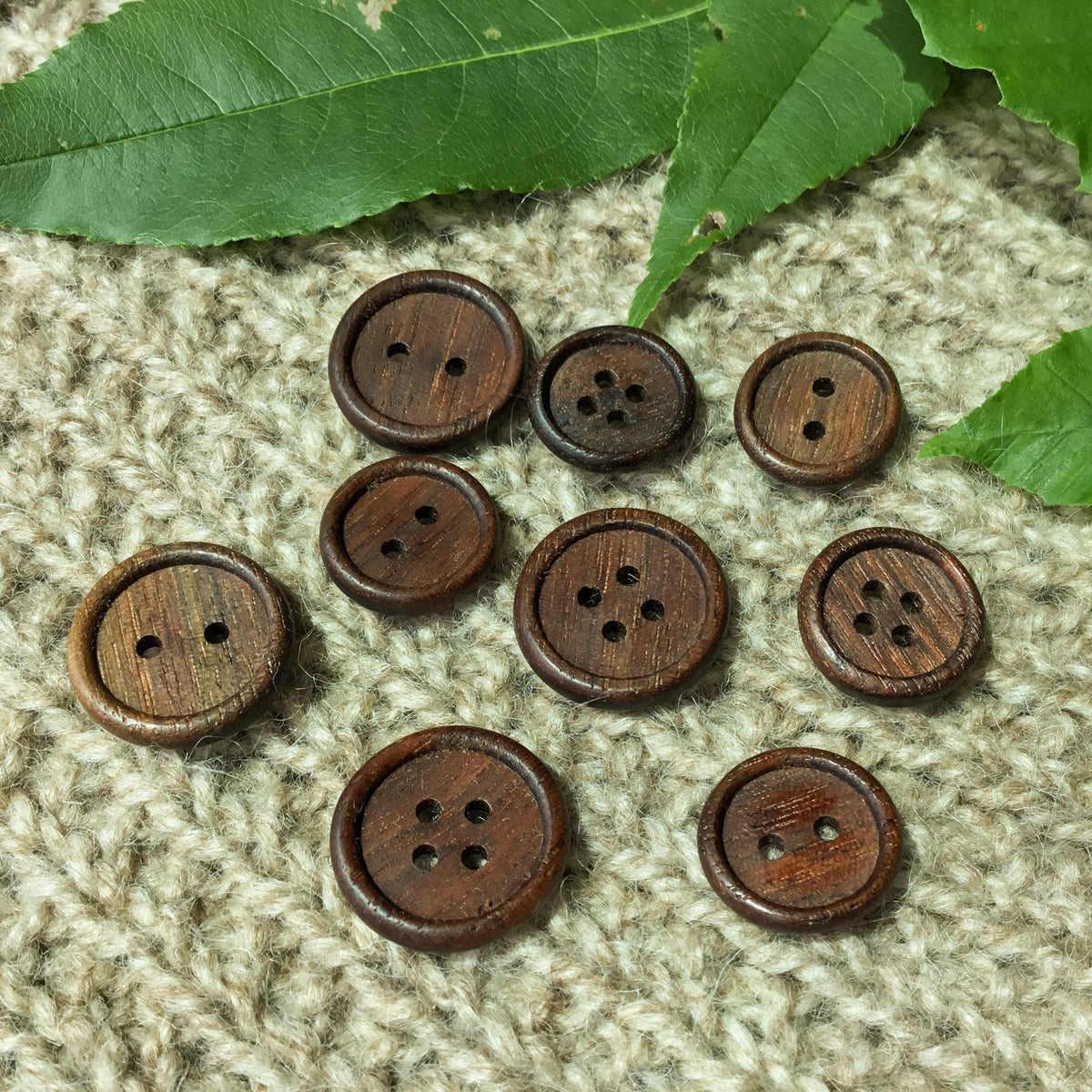 New Style! Bead Rim Wood Buttons