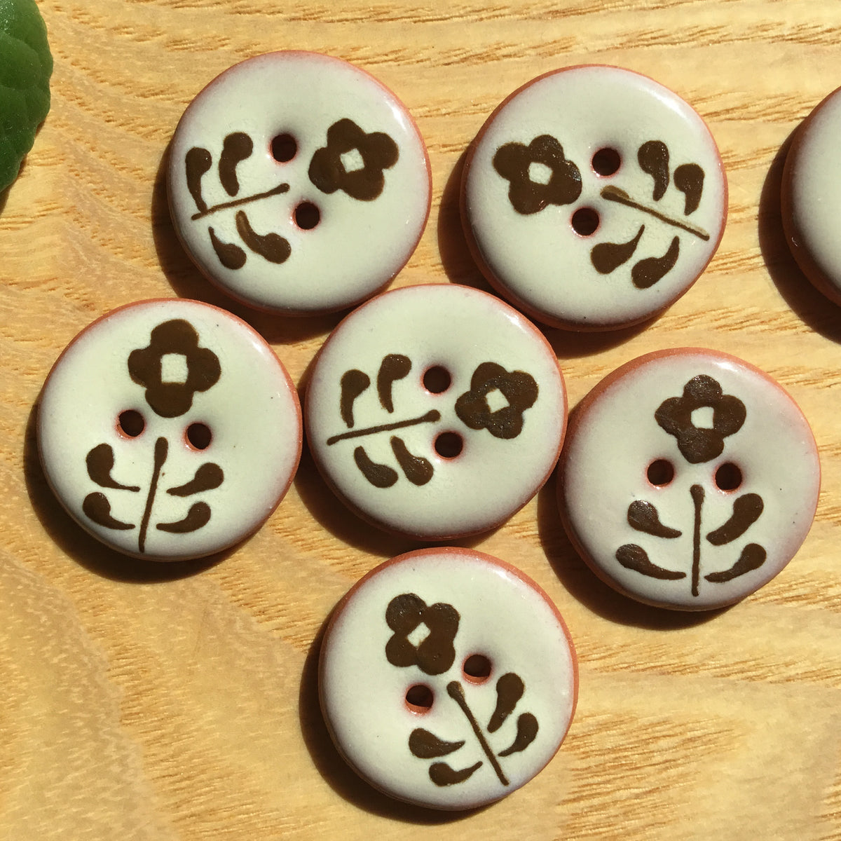 "Wallflower" Ceramic Button 7/8"
